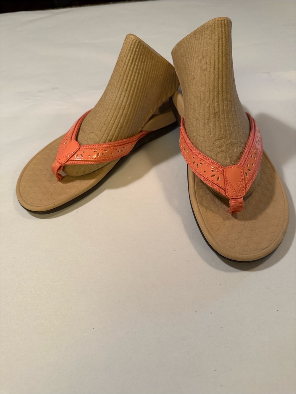 Vionic Coral Thong Sandals with Perforated Straps